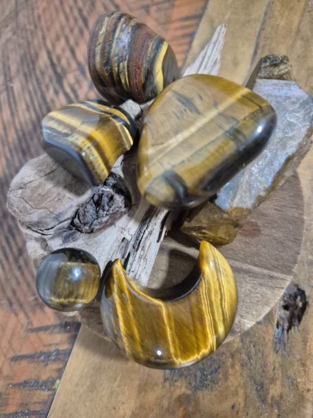 Brown- Tigers eye